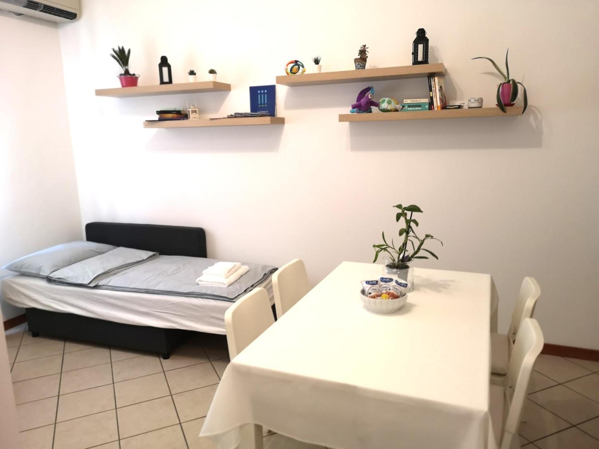 Holiday Apartment - Brescia Centro - Parcheggio Privato מראה חיצוני תמונה