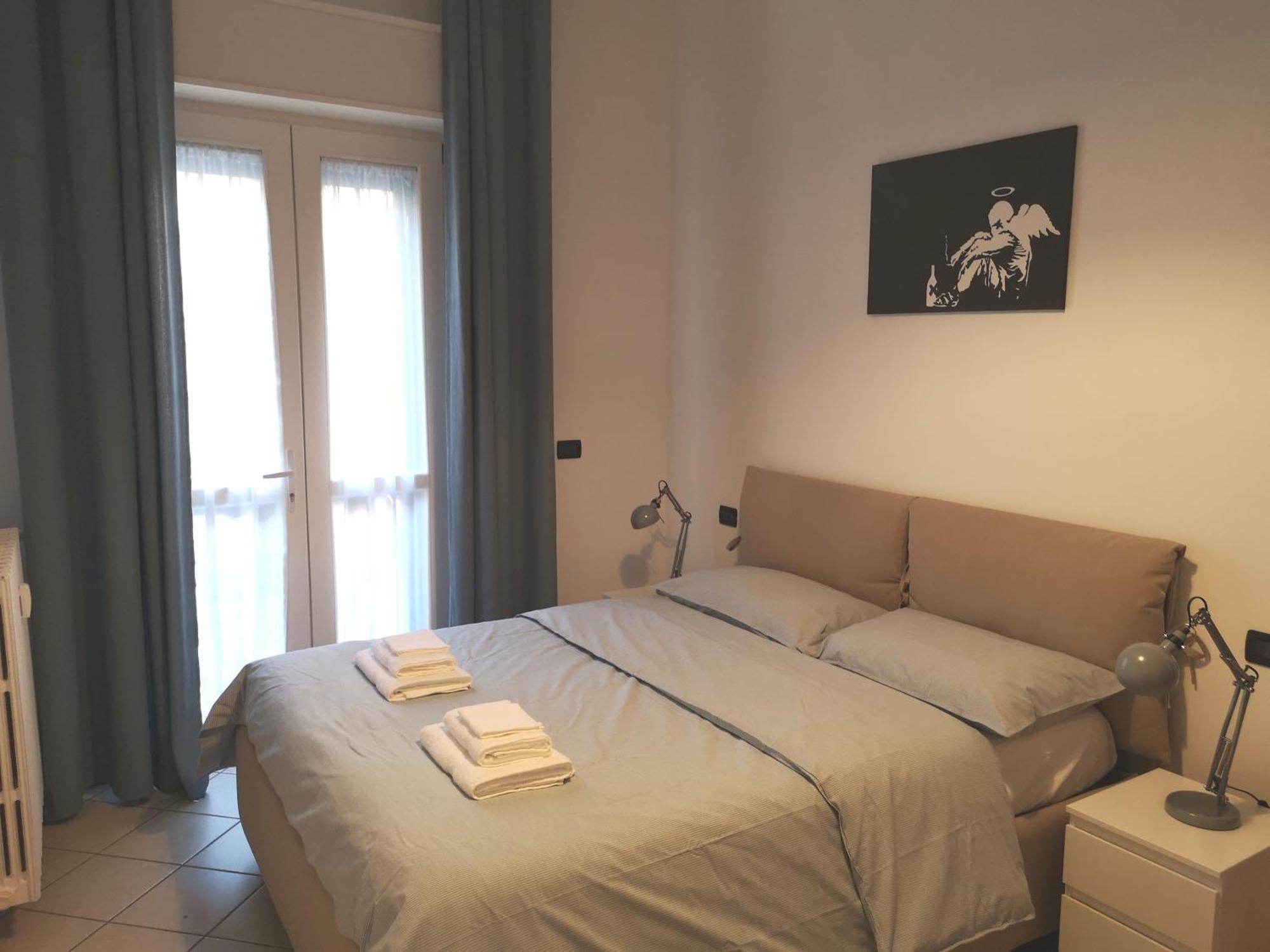 Holiday Apartment - Brescia Centro - Parcheggio Privato מראה חיצוני תמונה
