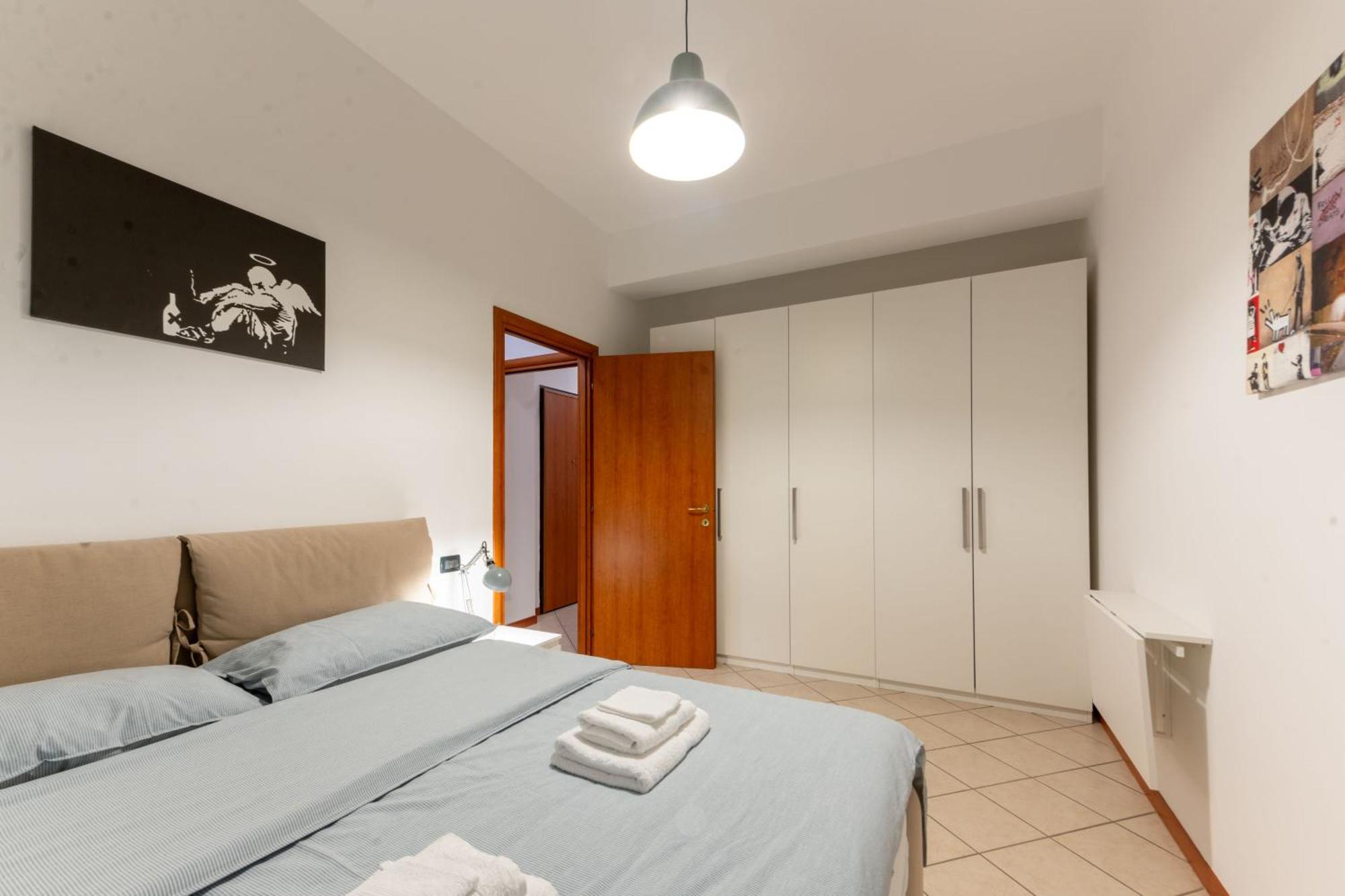 Holiday Apartment - Brescia Centro - Parcheggio Privato מראה חיצוני תמונה