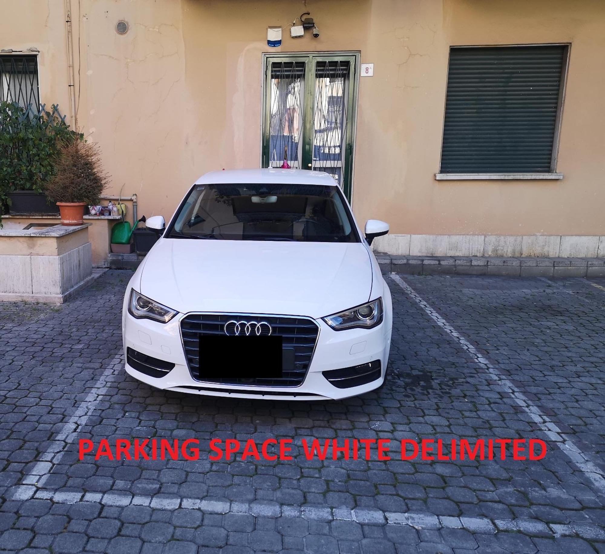 Holiday Apartment - Brescia Centro - Parcheggio Privato מראה חיצוני תמונה